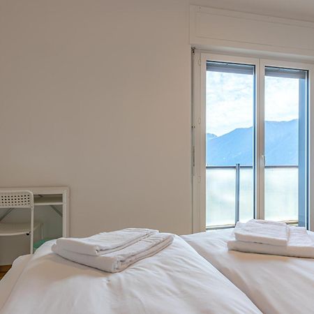 Imperial Of Lugano 4 With A Lake View Behind The Station And 10 Min From The Lake Apartman Kültér fotó